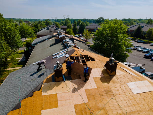 24/7 Emergency Roof Replacement experts in Mannsville, NY